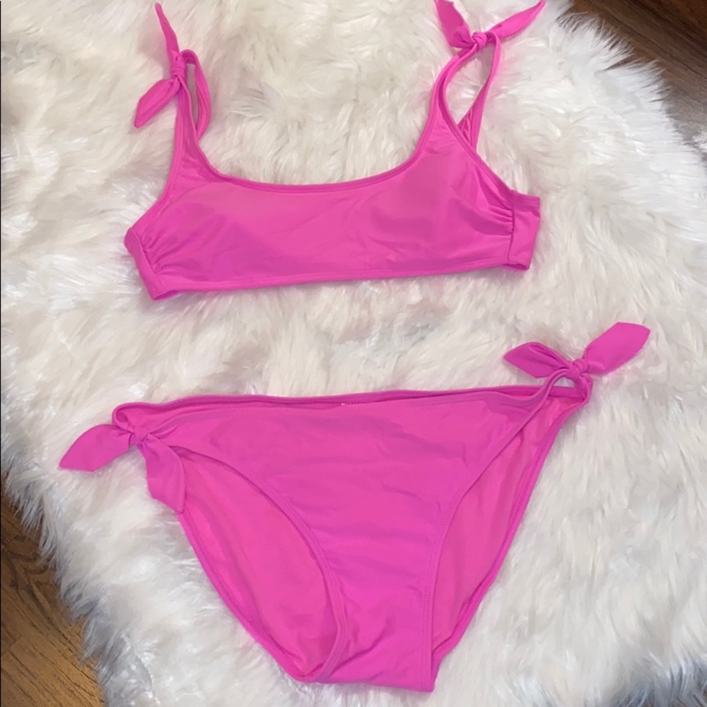 🏷🛍Xhilaration Hot Pink Bikini